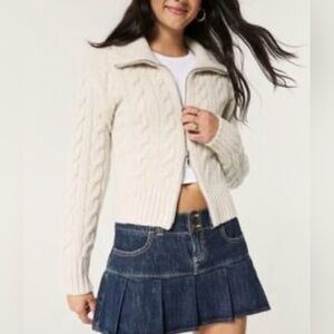 Hollister Y2K Cable Knit Cardigan Jacket Full Zip in Oatmeal Beige Size Medium